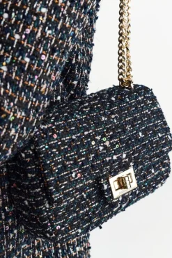 Bouclé-Tasche Mit Goldkette
