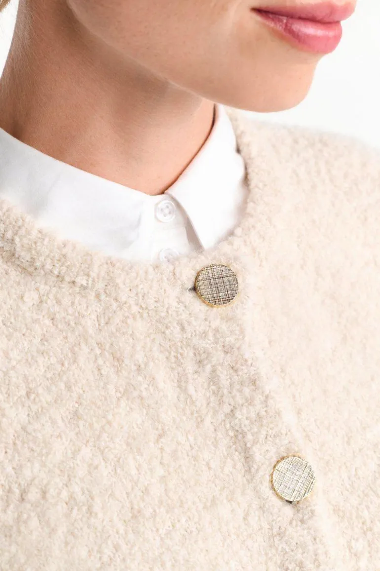 Cardigan Mit Goldfarbenen Knöpfen