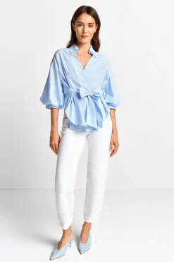 Gestreifte Wickelbluse