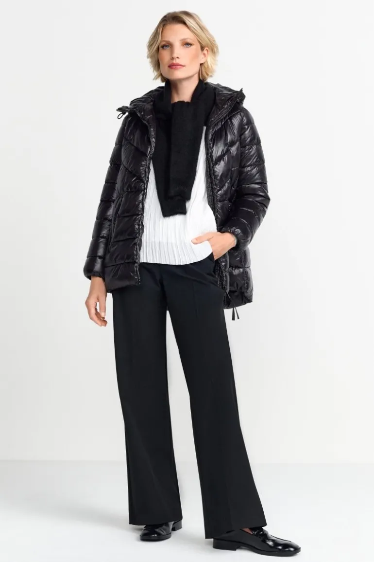 Glänzende Steppjacke