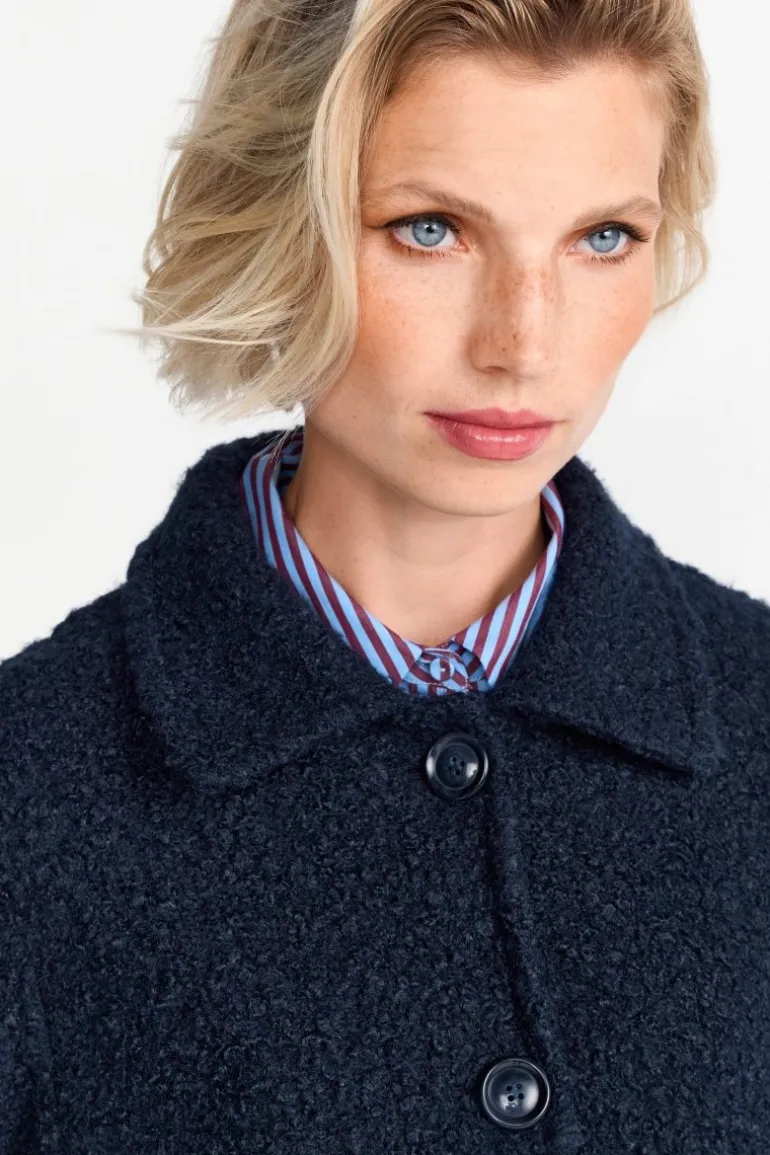 Jacke Mit Breitem Umlegekragen