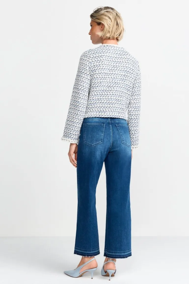 Kurze Bouclé-Jacke In Blauweiß