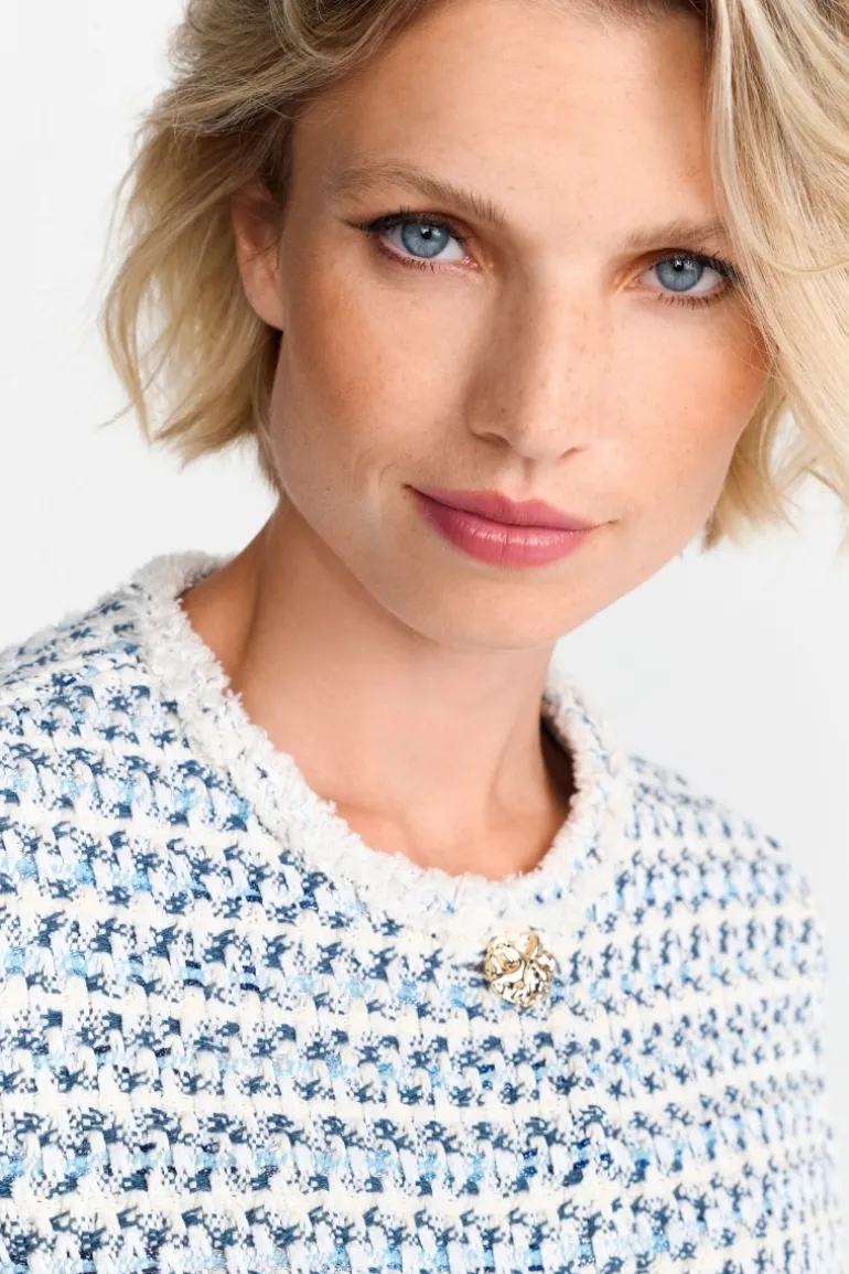 Kurze Bouclé-Jacke In Blauweiß