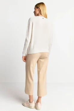 Nahtloser Strickpullover