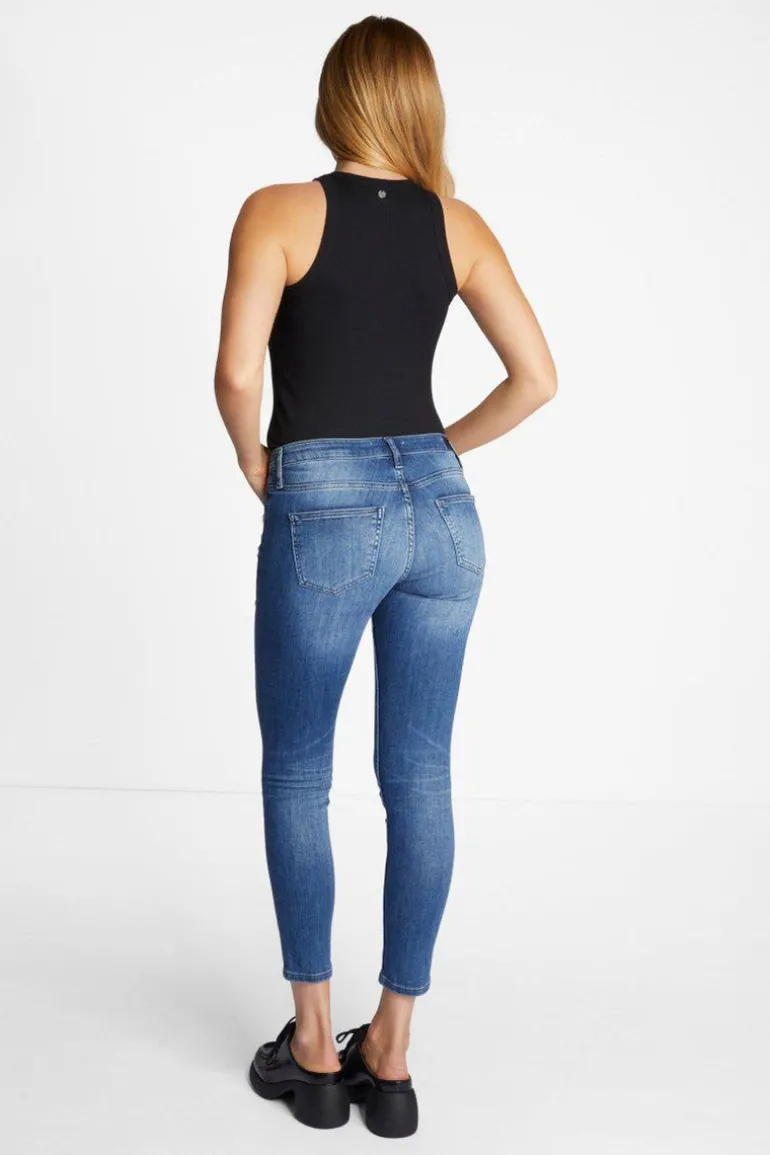 Rib-Top In Bodycon-Fit