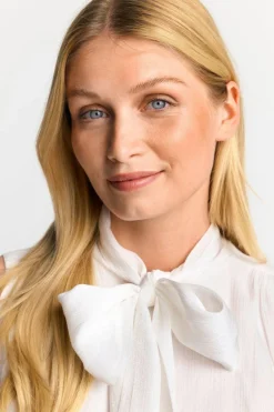 Ärmellose Schluppenbluse Mit Glanzeffekt