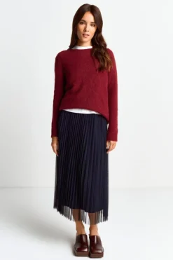 Strickpullover Aus Weichem Materialmix