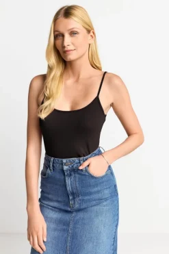 Top Mit Spaghettiträgern